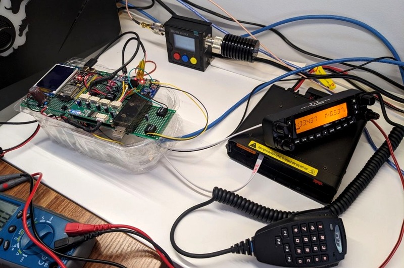 ESP32 中间人控制盒与主力车台